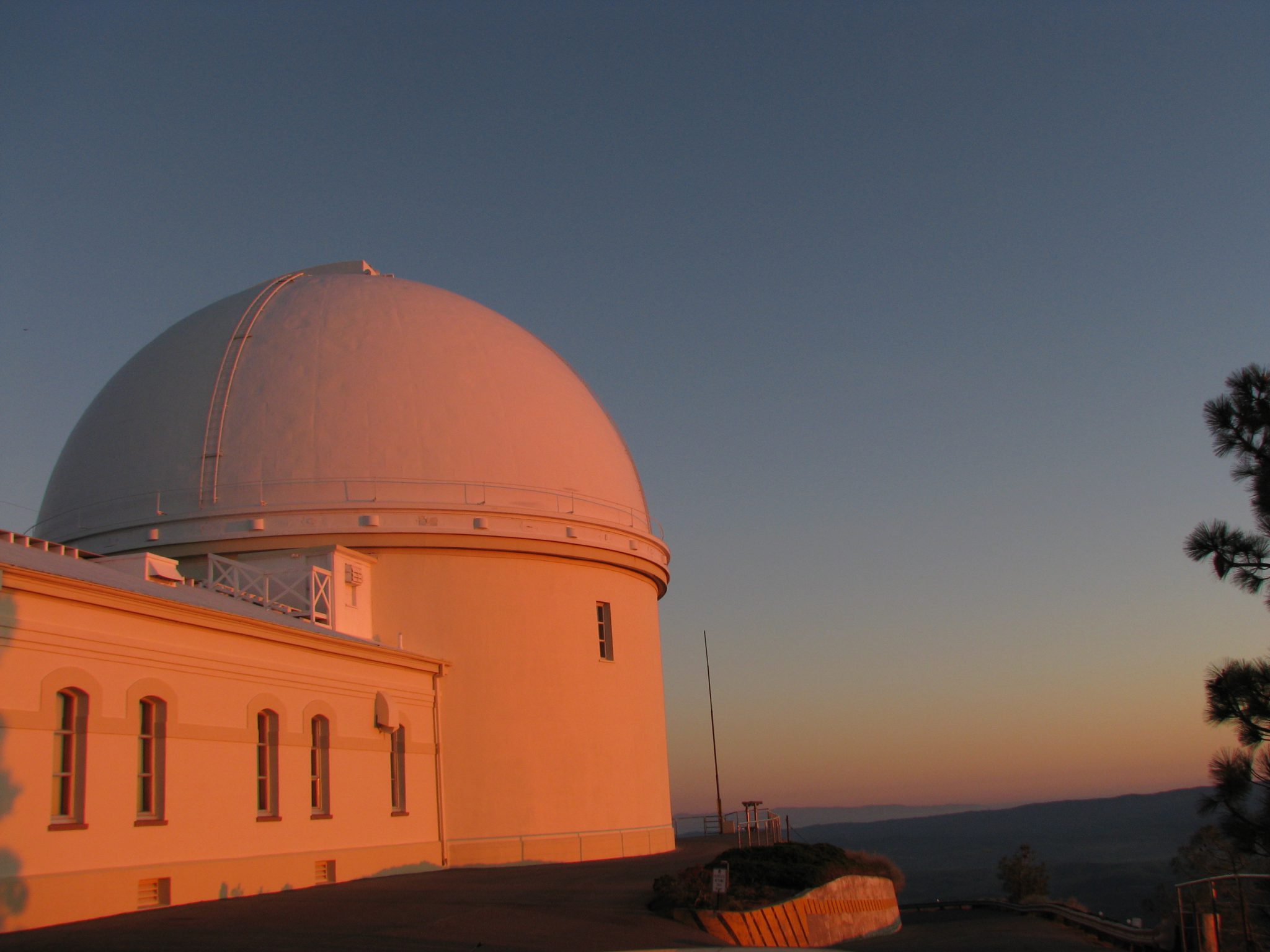 Starry Starry Night: A visit to Lick Observatory